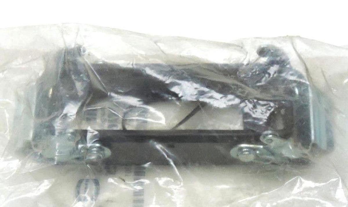 Used NIB HARTING HAN 24B-AGG-RB BULKHEAD CONNECTOR FEMALE MOUNT 09300240301 11