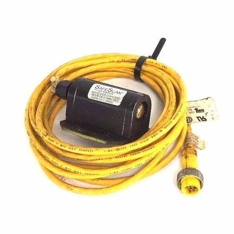 Used COOPER CROUSE HINDS 5000120-78 PHOTOELECTRIC RECEIVER RCVR 500012078