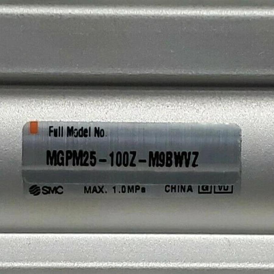 NEW SMC MGPM25-100Z-M9BWVZ COMPACT GUIDE CYLINDER MAX. 1.0MPa