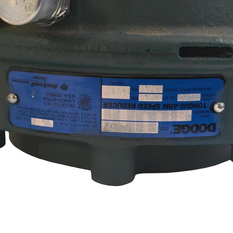 Dodge 352065 | SCXT215A Torque-Arm Screw Conveyor Speed Reducer | 15:1 Ratio NEW