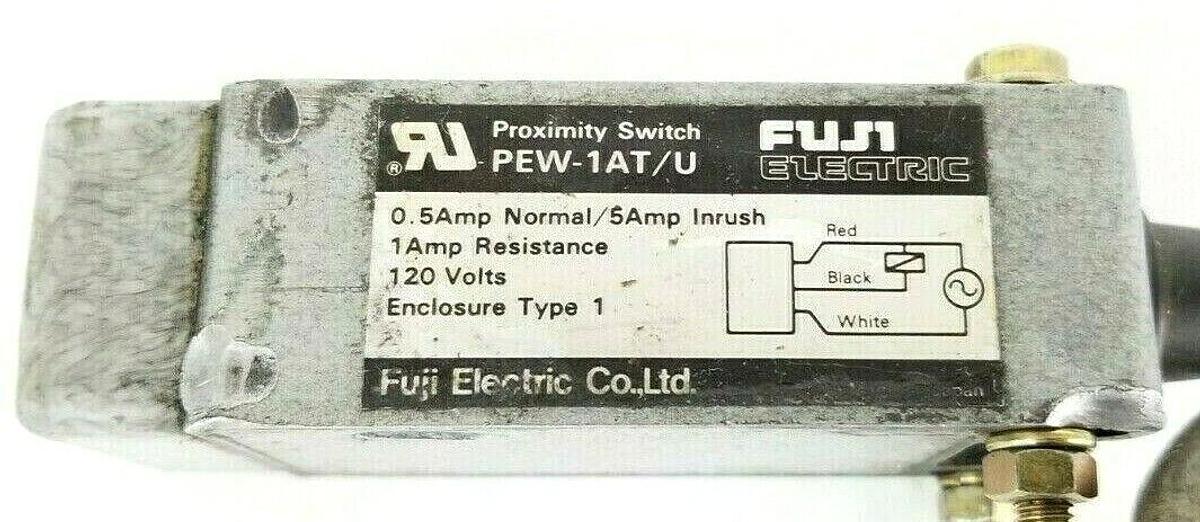 Used FUJI ELECTRIC PEW-1AT/U PROXIMITY SWITCH W/ 18.5 IN. CABLE 0.5A/5A 120V