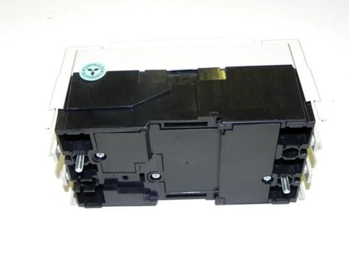 Used MITSUBISHI NV32-SW CIRCUIT BREAKER 20A, NV32SW