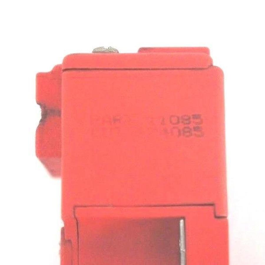 Used ALLEN BRADLEY 440K-T11085 GUARDMASTER TROJAN 5 SAFETY SWITCH 440KT11085