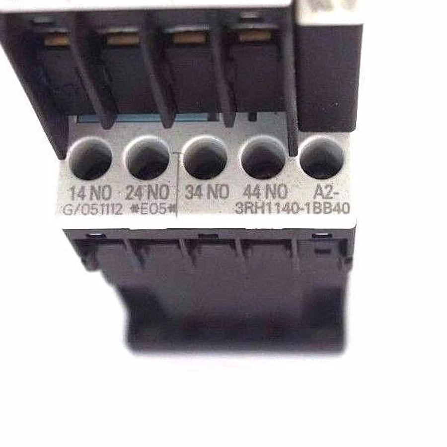 Used SIEMENS 3RH1140-1BB40 CONTACTOR W/ 3RH1911-1FA40 AND W/ 3RT1916-1EH00