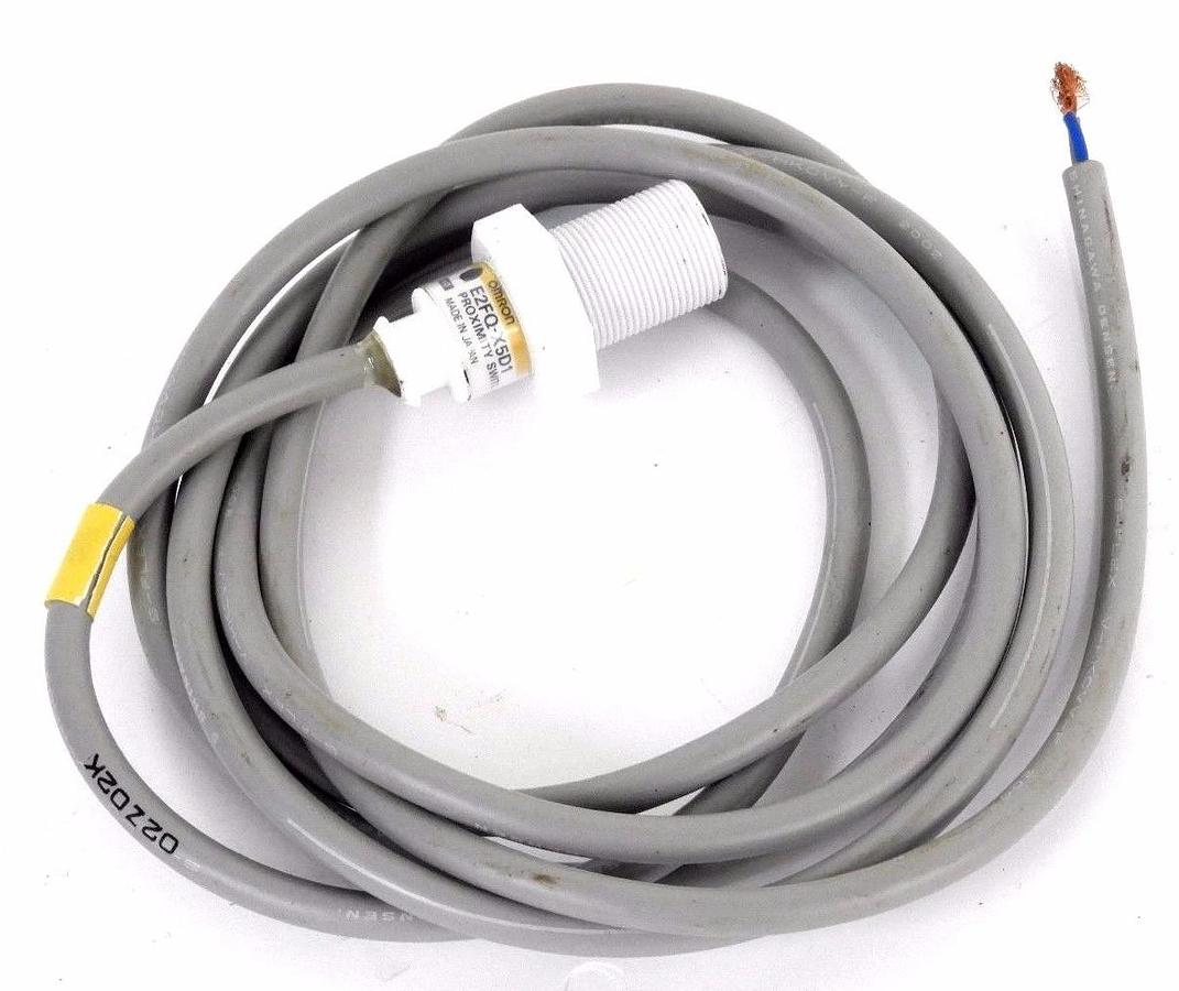 Used NEW OMRON E2FQ-X5D1 PROXIMITY SWITCH 12 TO 24 VDC, E2FQX5D1