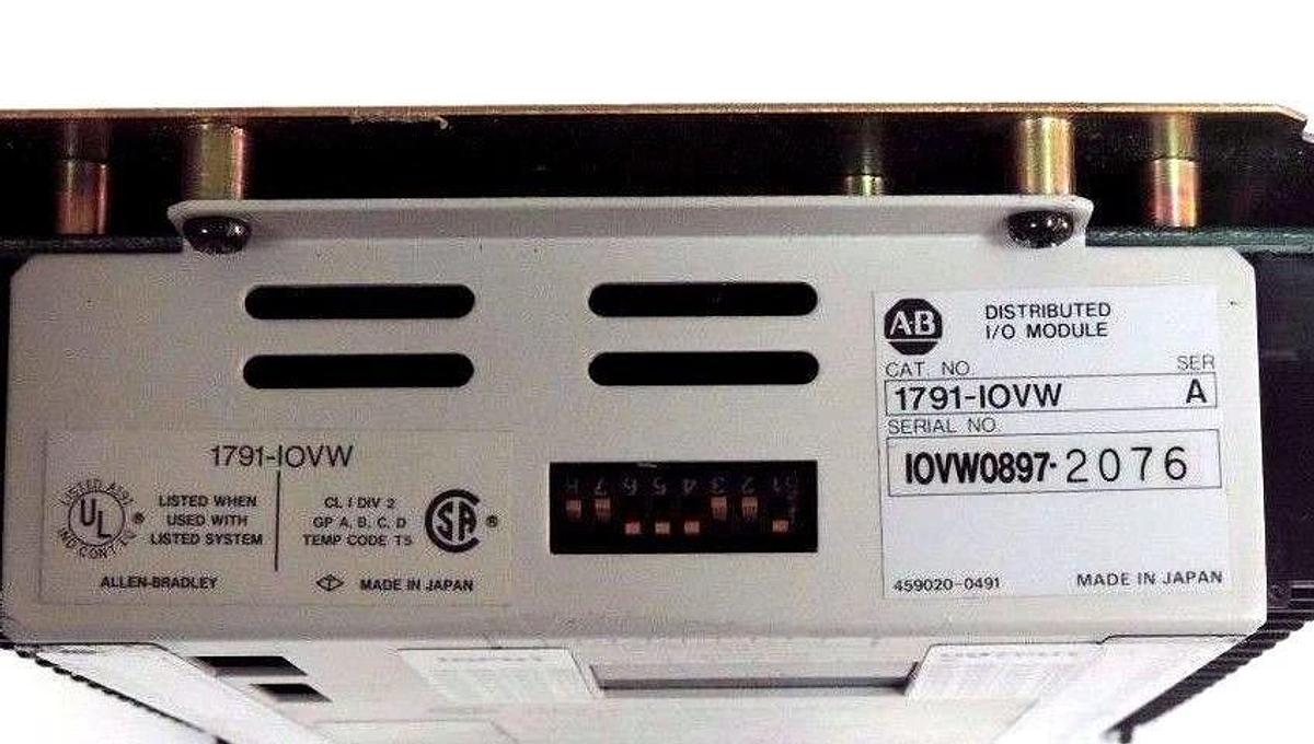 Used ALLEN BRADLEY 1791-IOVW SER. A I/O MODULE 64POINT, 24VDC, 1791IOVW