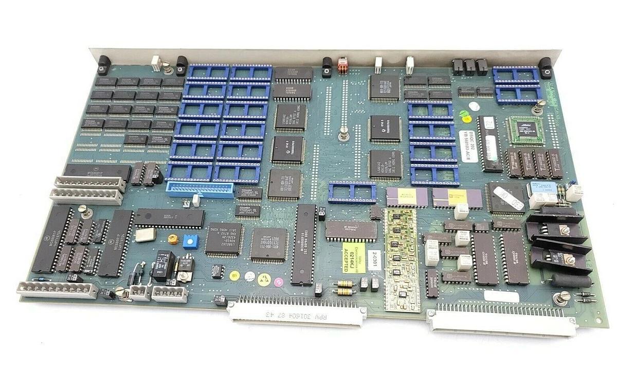 Used ABB YB560103-AC/8 ROBOT COMPUTER BOARD DSQC 202, DSQC202