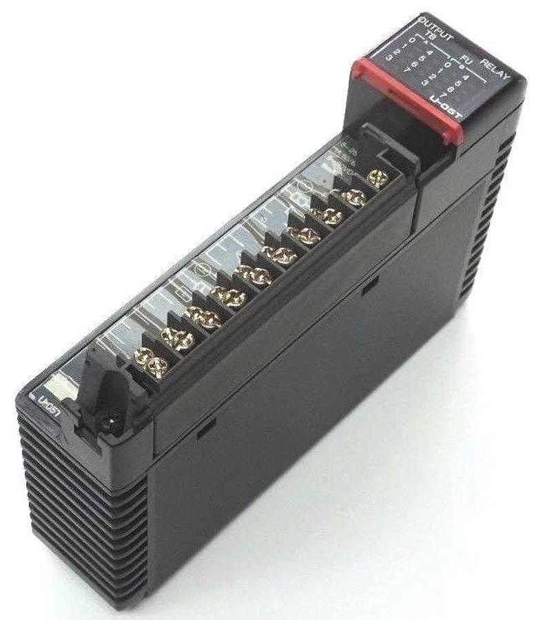 Used AUTOMATION DIRECT D4-16TA OUTPUT MODULE U-05T