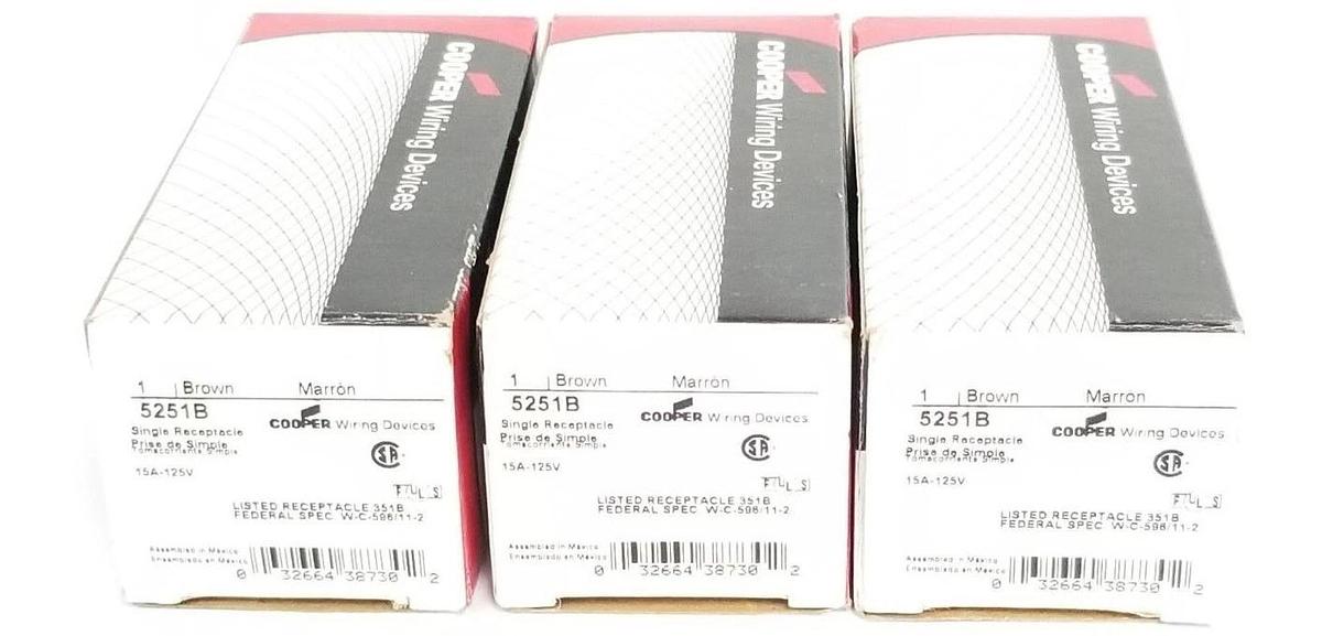 Used LOT OF 3 NIB COOPER 5251B SINGLE RECEPTACLES 15A-125V