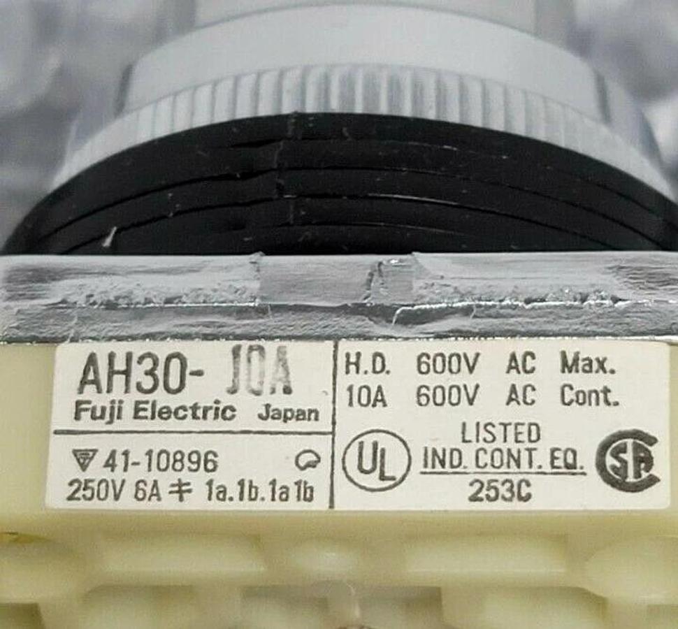 Used NIB FUJI ELECTRIC AH30-J0A SELECTOR SWITCH AH30, J0A10A
