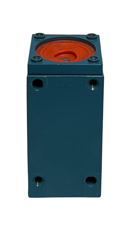Used HONEYWELL LSYWB1A MICRO SWITCH LIMIT SWITCH 600VAC 10A *MISSING PLUNGER NSNP