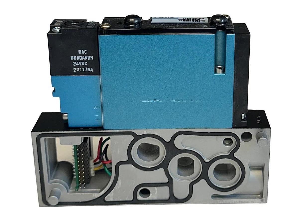 NEW MAC / FLEETWOOD 301912 PNEUMATIC SOLENOID VALVE ASSEMBLY 24VDC COIL NSMP