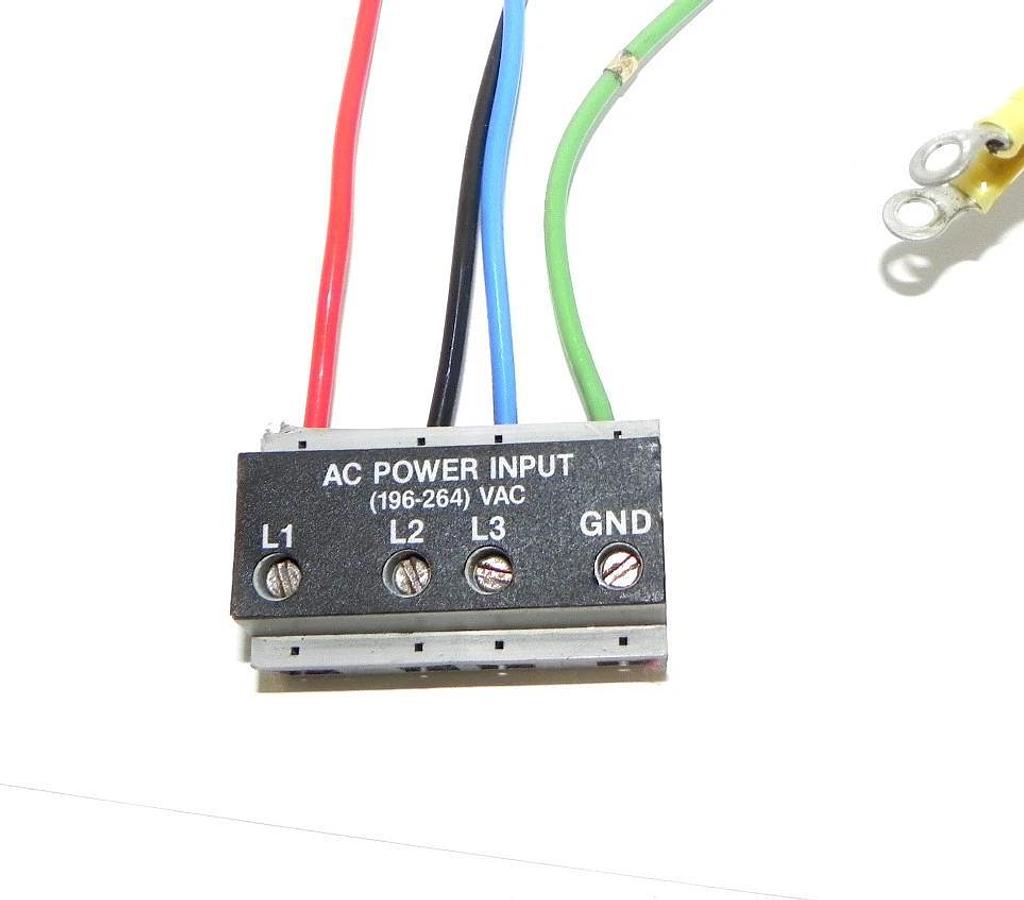 Used PHOENIX CONTACT IEC 947-7-1 AC POWER UNIT 94771