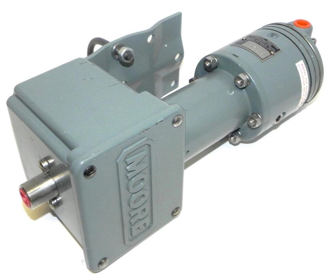 NEW MOORE PRODUCTS 173S PNEUMATIC PRESSURE TRANSMITTER B/M: M104215-1
