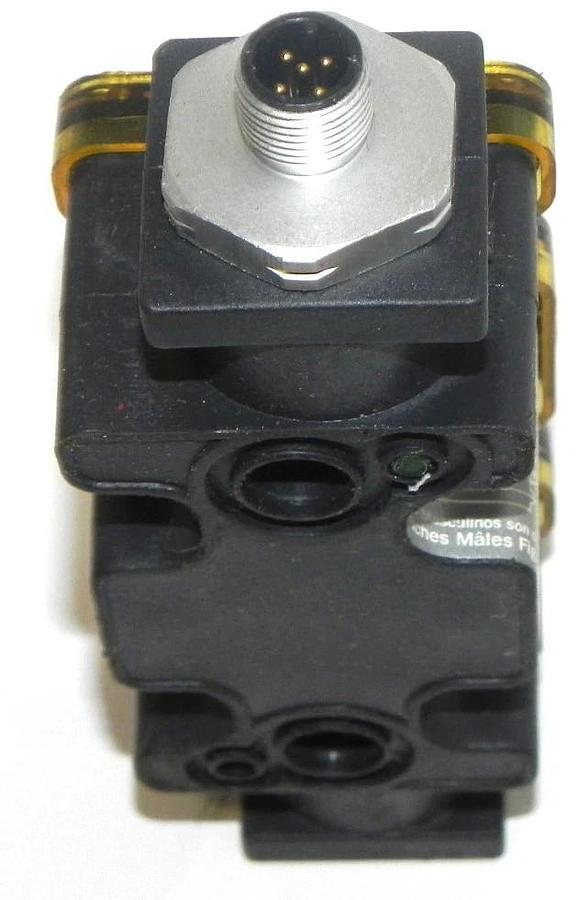 NEW PARKER D1VW020DNJCLGJ7B VALVE 24VDC, 0.38-0.44A, 5000PSI MAX-P,A,&B