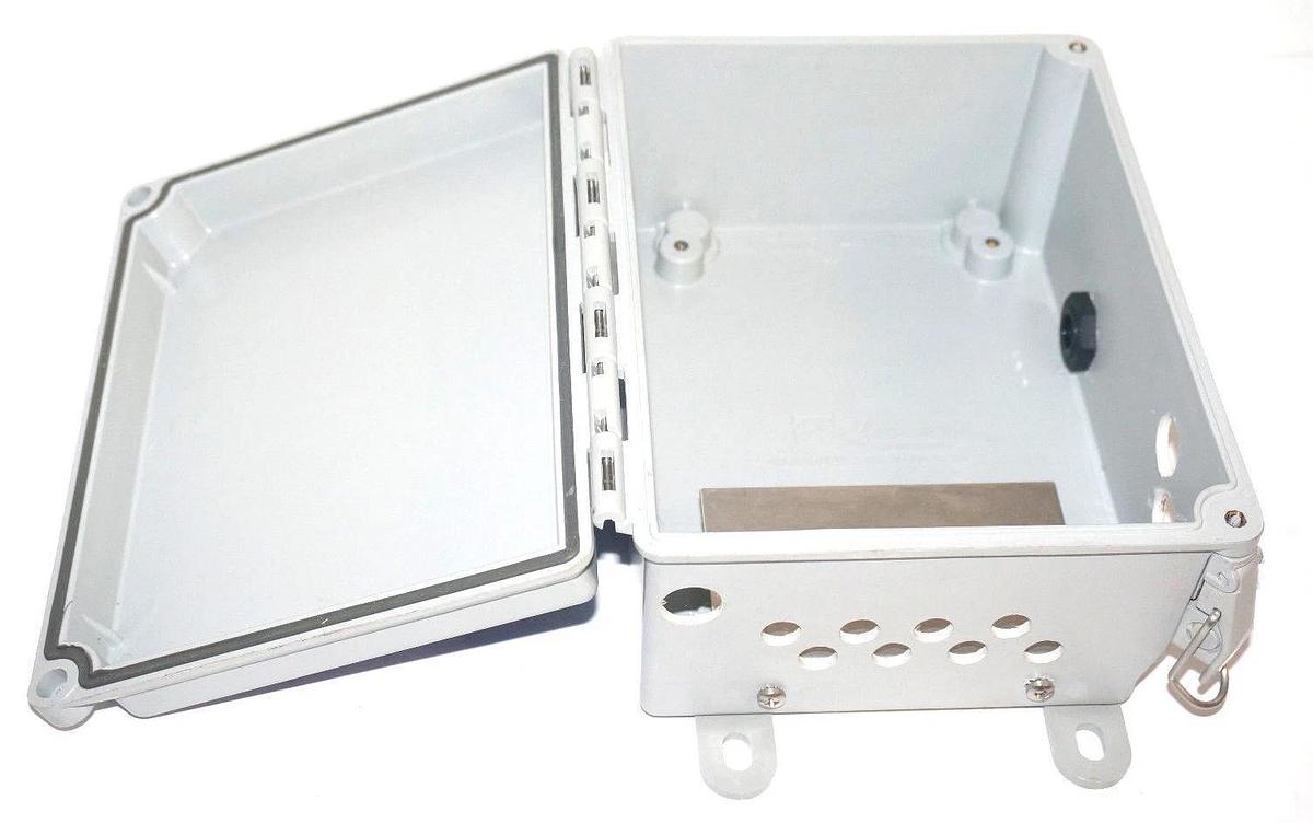 Used HOFFMAN A864CHQRFG ENCLOSURE ULTRASIL LIQUID/ ECOLAB