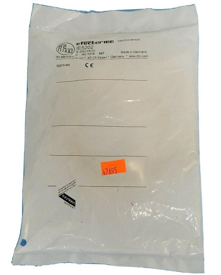 Used NEW IFM EFECTOR IE-2002-FROG INDUCTIVE SENSOR IE5202, 2M CABLE LENTH