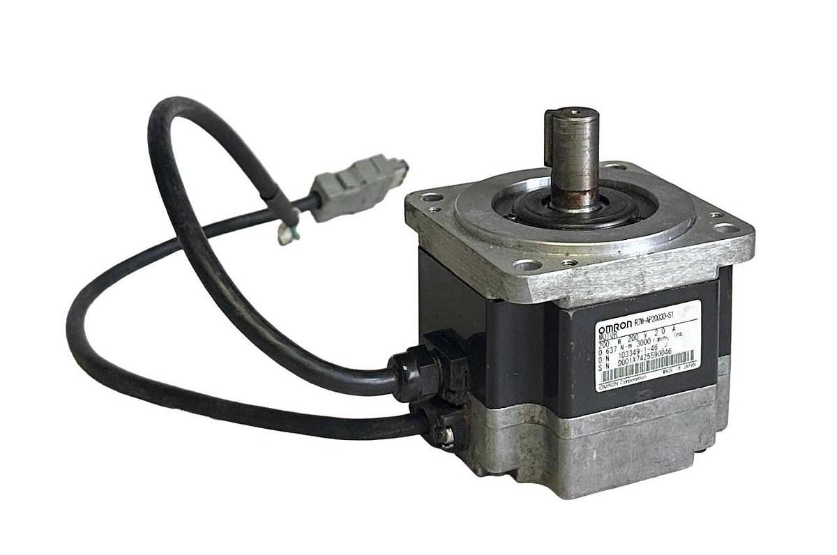 Used OMRON R7M-AP20030-S1 / R7MAP20030S1 SERVO MOTOR 200W 0.637Nm 2A 103349-1-46