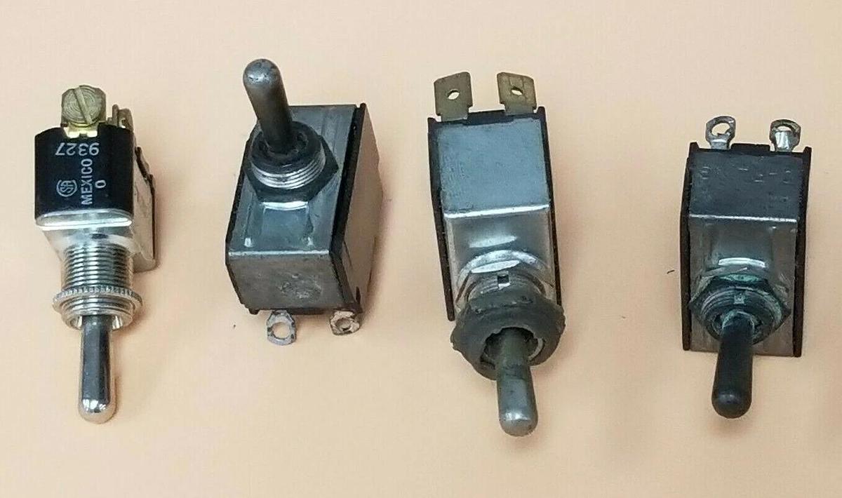 Used LOT OF 4 ASSORTED CARLING TOGGLE SWITCHES