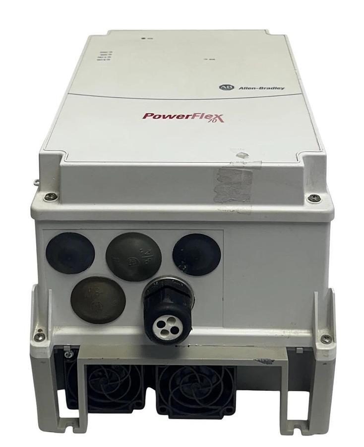 Used ALLEN BRADLEY 20AD027C3AYNANNN /A PowerFlex 70 AC DRIVE 15kW/20HP 480V USNP