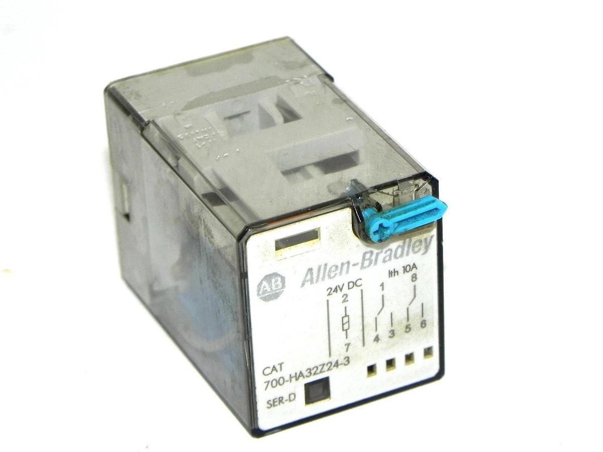Used ALLEN BRADLEY GENERAL PURPOSE RELAY 700-HA32Z24-3 SER. D 700HA32Z243