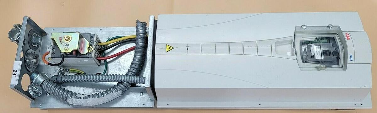 Used ABB ACH550-PCR-038A-4+B055 AC DRIVE 25HP 60AMP