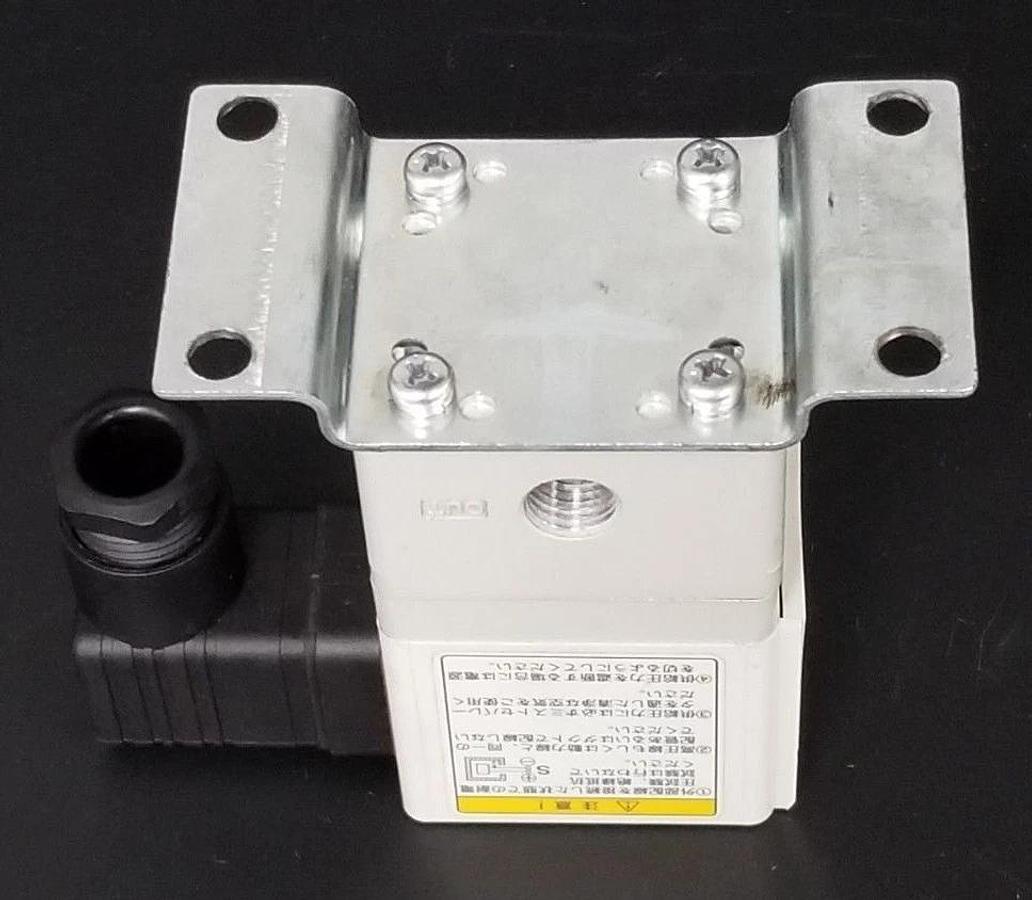 Used SMC IT2040-N02B REGULATOR QW-0255 IT2040N02B *DAMAGED*