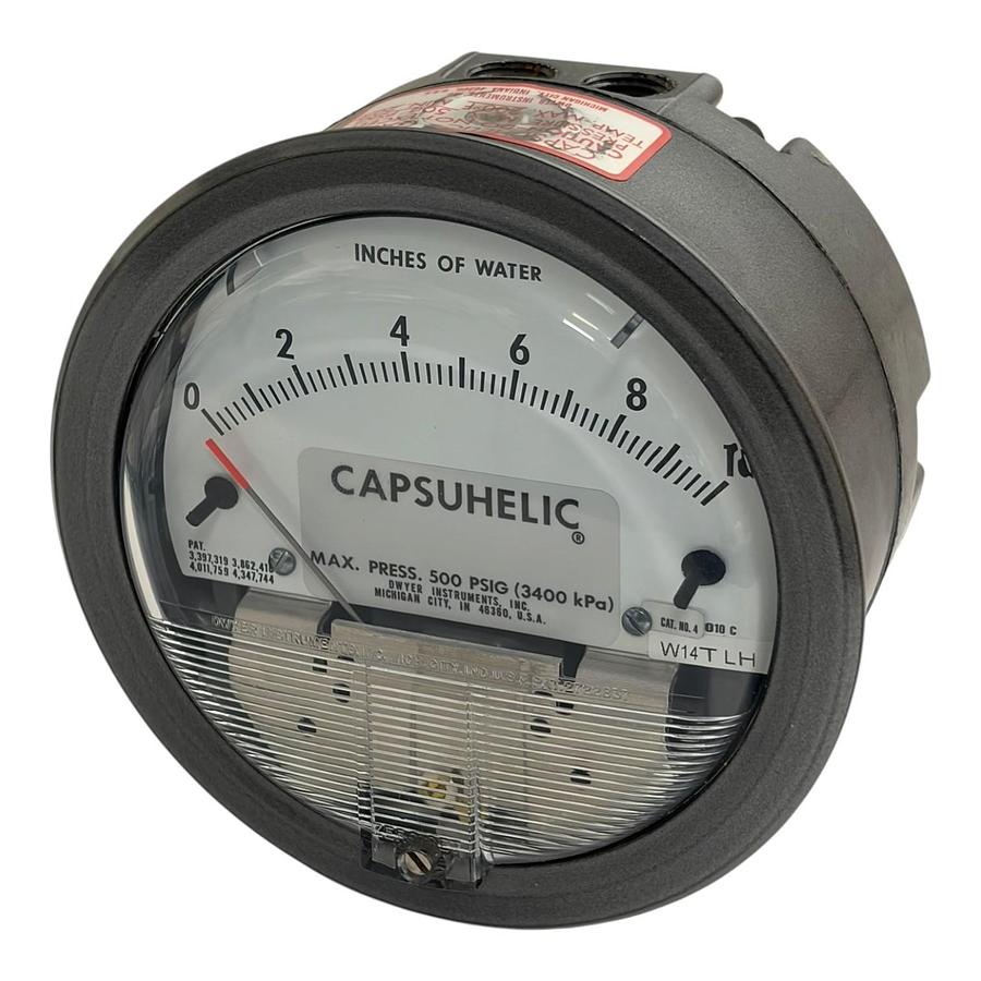Used Dwyer 4010 Capsuhelic Differential Pressure Gauge 0-10 Inches of Water New