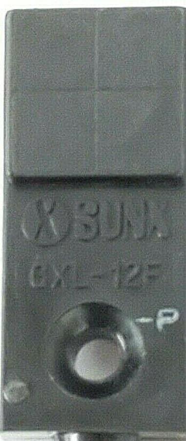 Used LOT OF 2 NEW SUNX GXL-12F-P PROXIMITY SENSORS GXL12FP