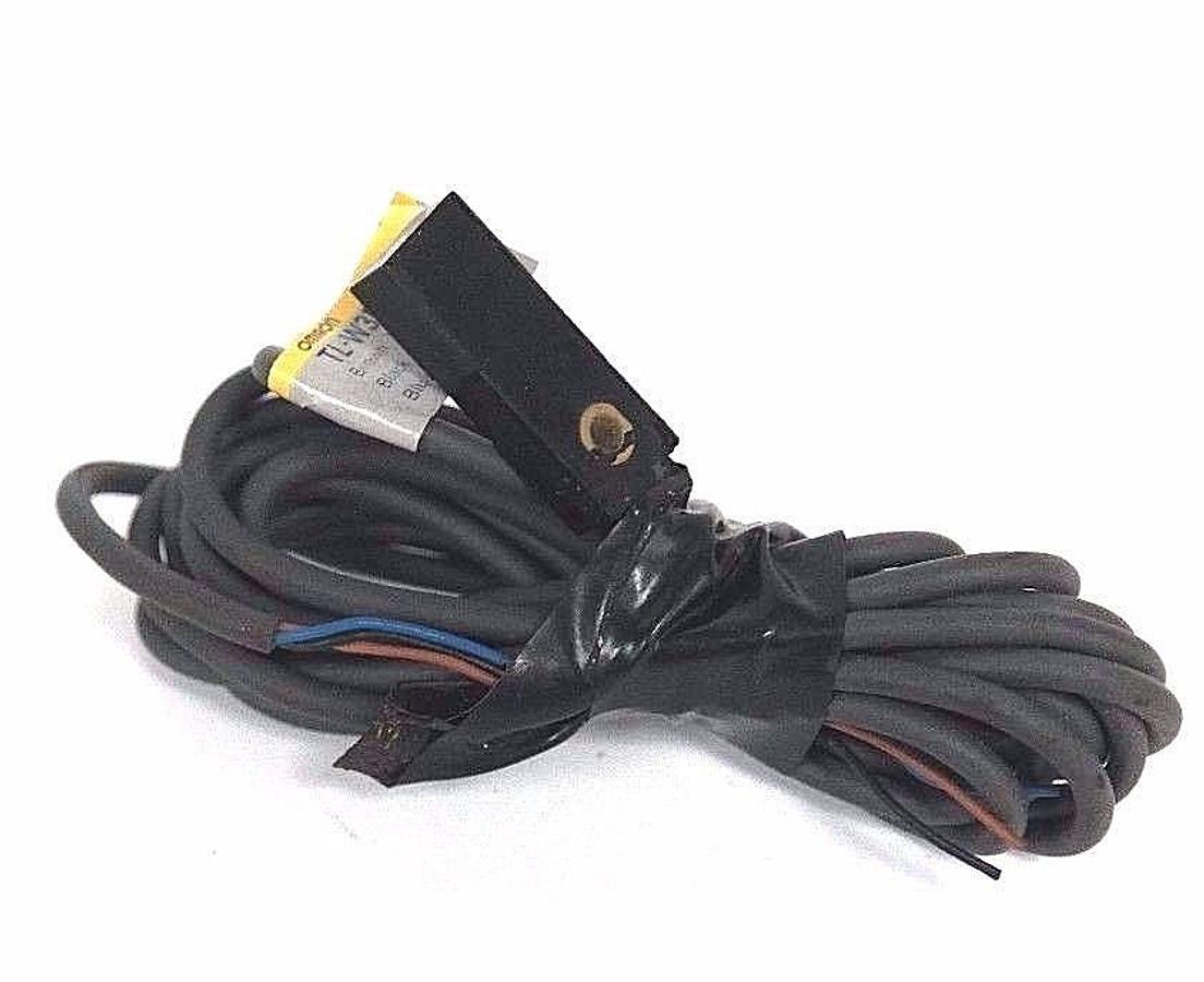 Used NEW OMRON TL-W3MC1 INDUCTIVE PROXIMITY SWITCH 12 TO 24VDC 100MA TLW3MC1