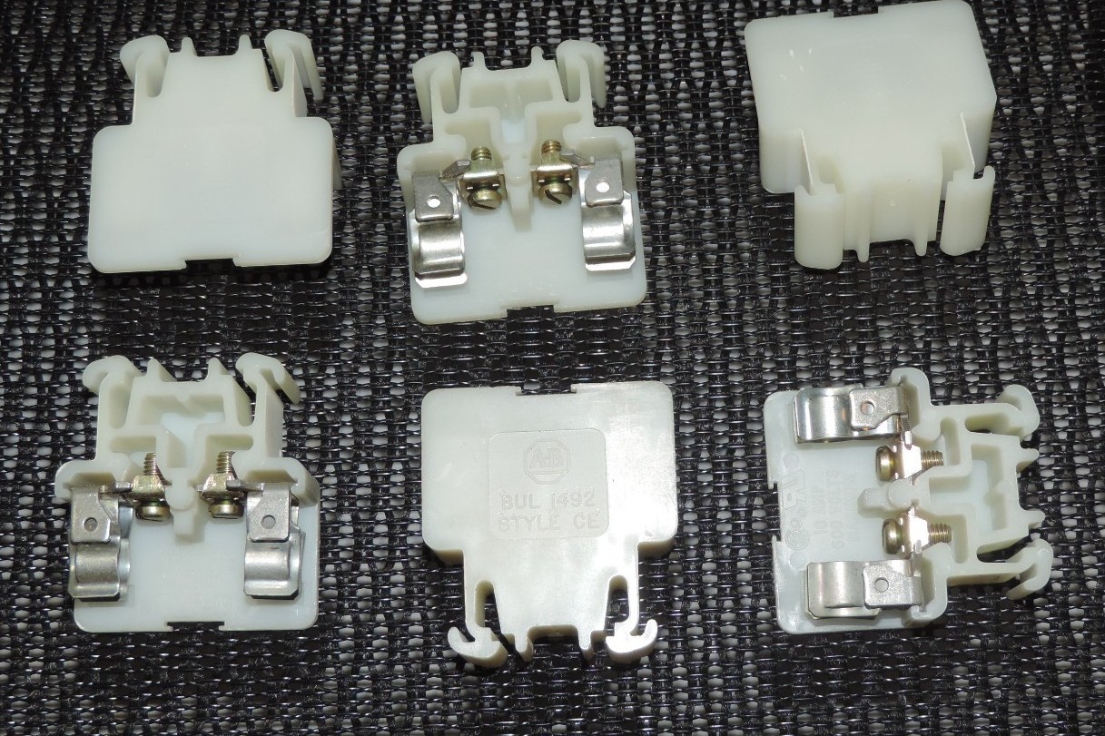 Used LOT OF 6 NEW ALLEN BRADLEY 1492-CE TERMINAL BLOCKS 1492CE, 10A, 600V MAX.