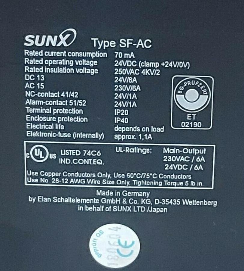 Used SUNX TYPE SF-AC SAFETY RELAY UNIT SFAC 70mA 24VDC 250VAC