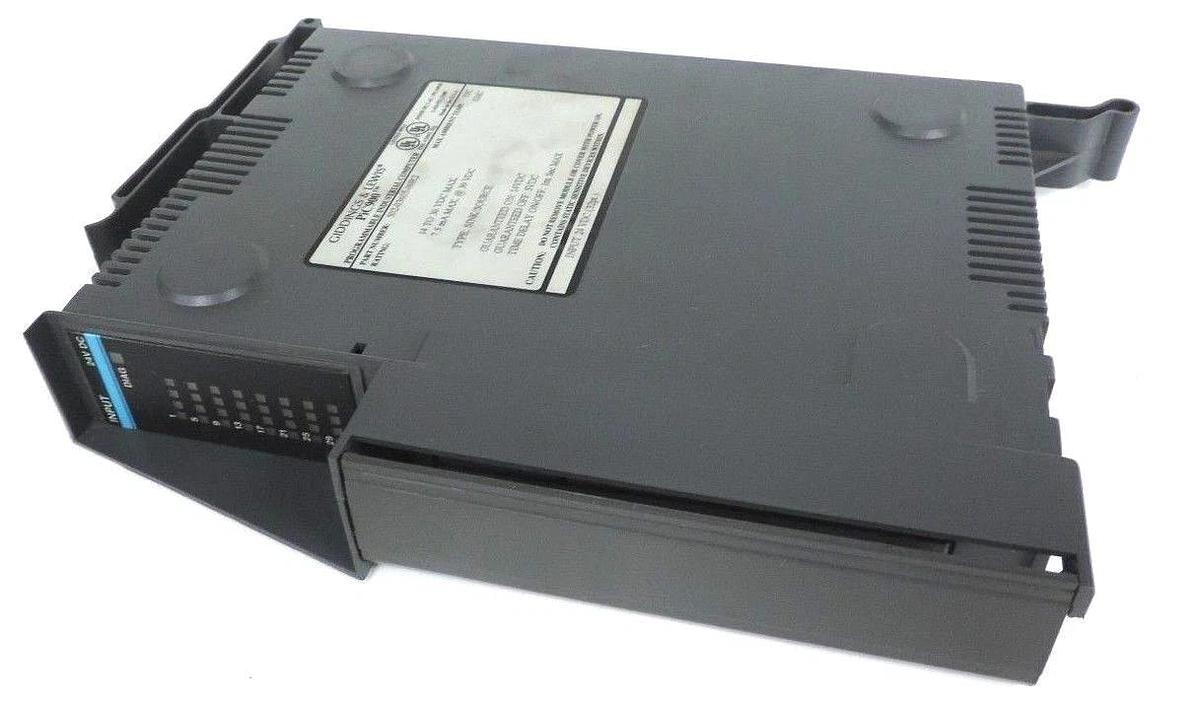 Used GIDDINGS & LEWIS 502-03605-00R2 INPUT MODULE PIC900 14-30VDC 5020360500R2