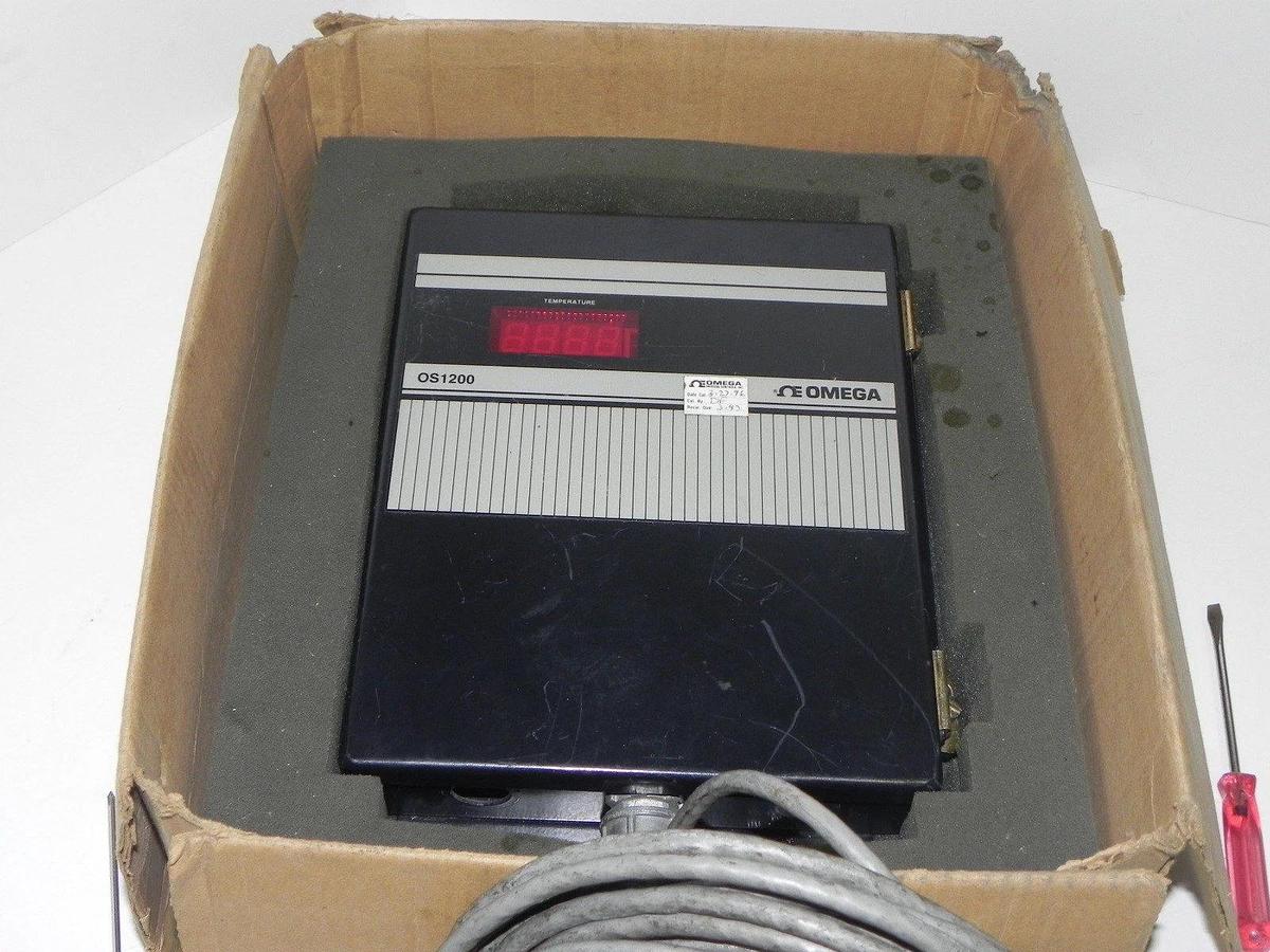 Used OMEGA OS1200-LTS TEMPERATURE CONTROLLER OMEGASCOPE OS1200LTS