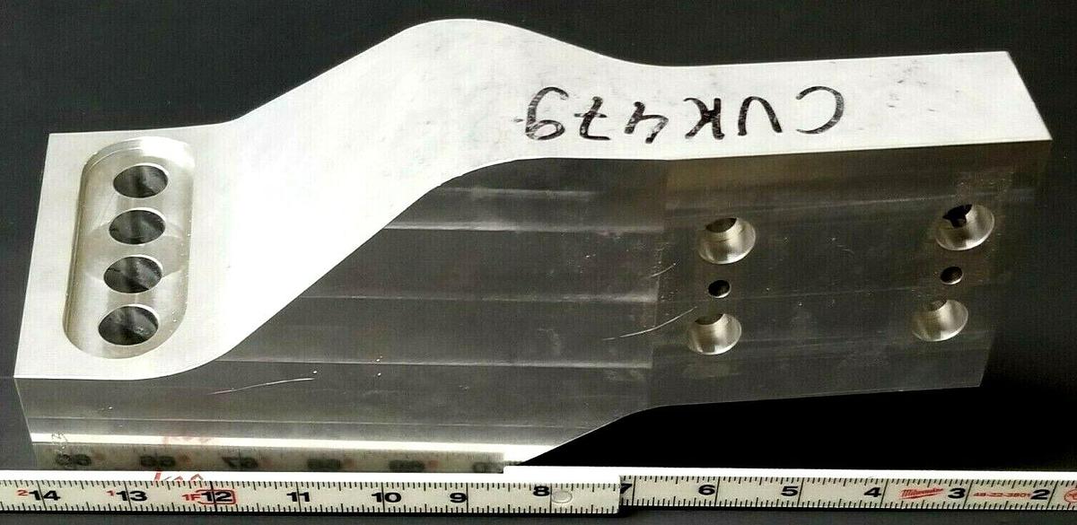 Used NEW REIS GmbH & CO. 5210733 GRIPPER FINGER ALCUMPB / 3.1645.51 140X140X285
