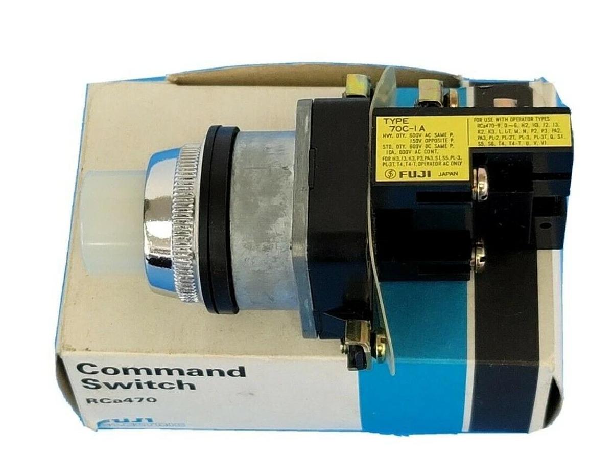 Used NIB FUJI ELECTRIC RCA470 LW1/UL COMMAND SWITCH 70C-IA WHITE