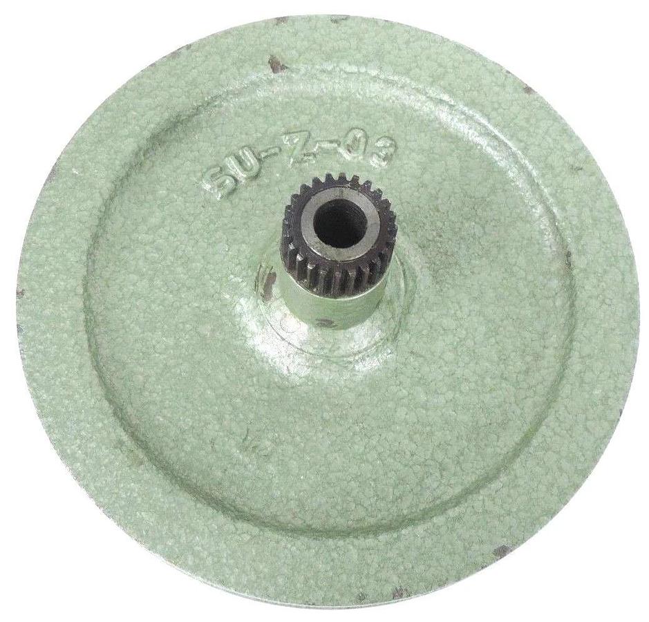 Used GREEN CAST IRON V-BELT PULLEY P/N: SU-Z-03, 6-1/2" O.D