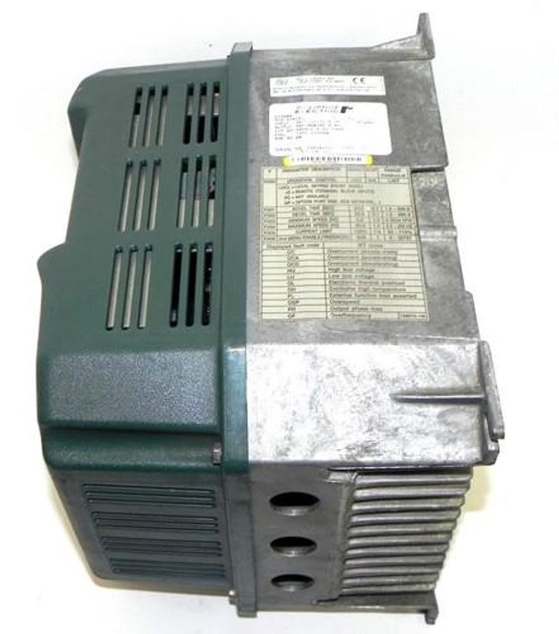 Used RELIANCE ELECTRIC GV3000 AC DRIVE M/N: 2V4151