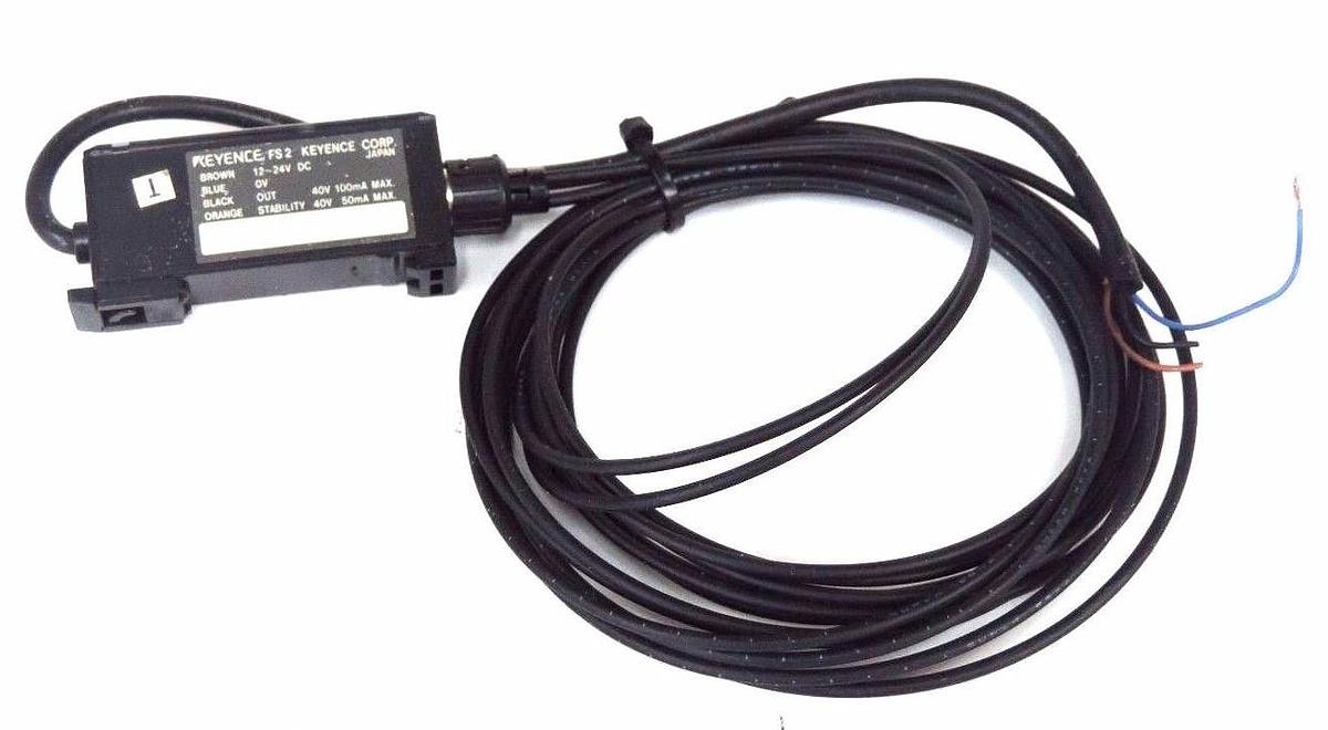 Used KEYENCE FS2-62 PHOTOELECTRIC AMPLIFIER FS262