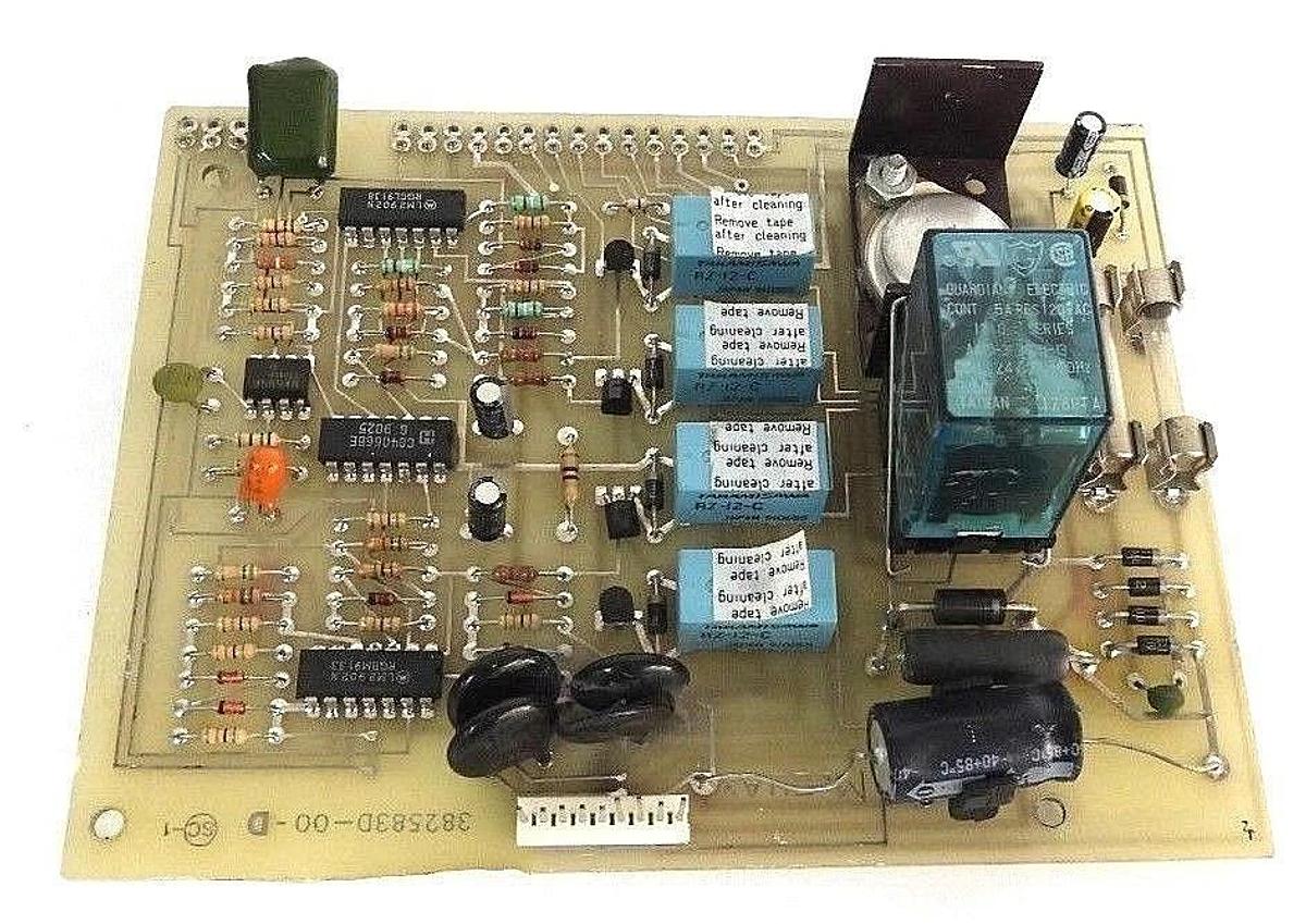 Used MCQUAY PERFEX 382583D-00-D REGULATOR BOARD PC