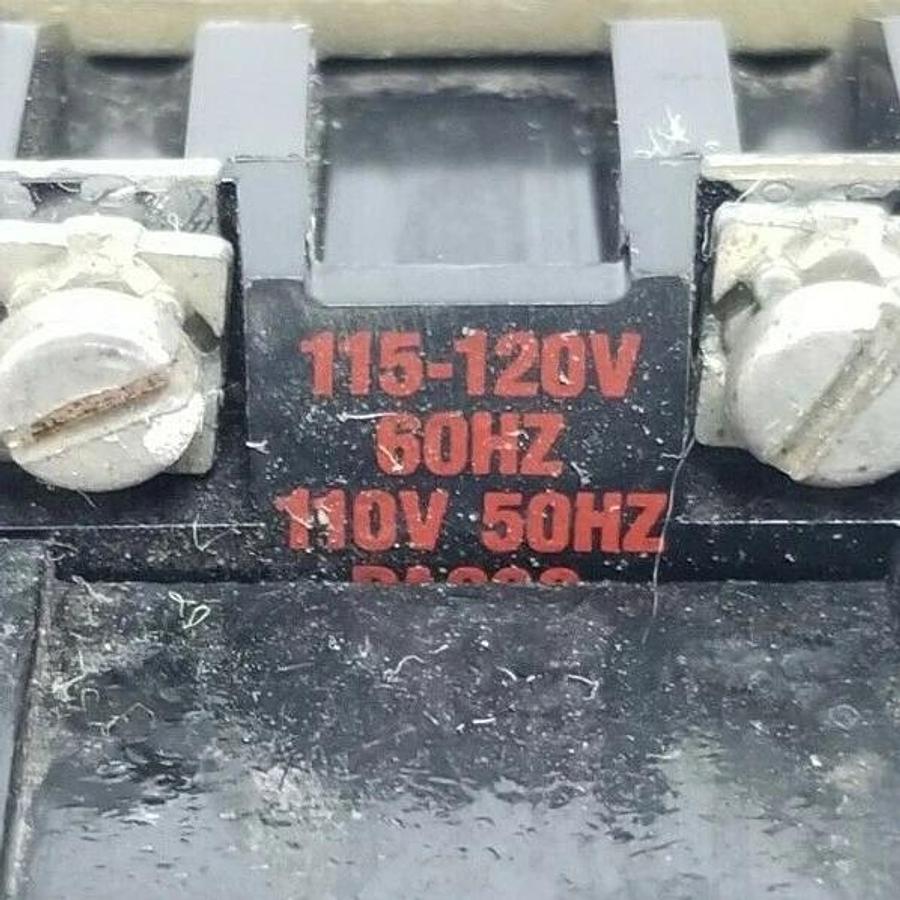 Used ALLEN BRADLEY 700-P400A1 AC RELAY SER. A, 700P400A1