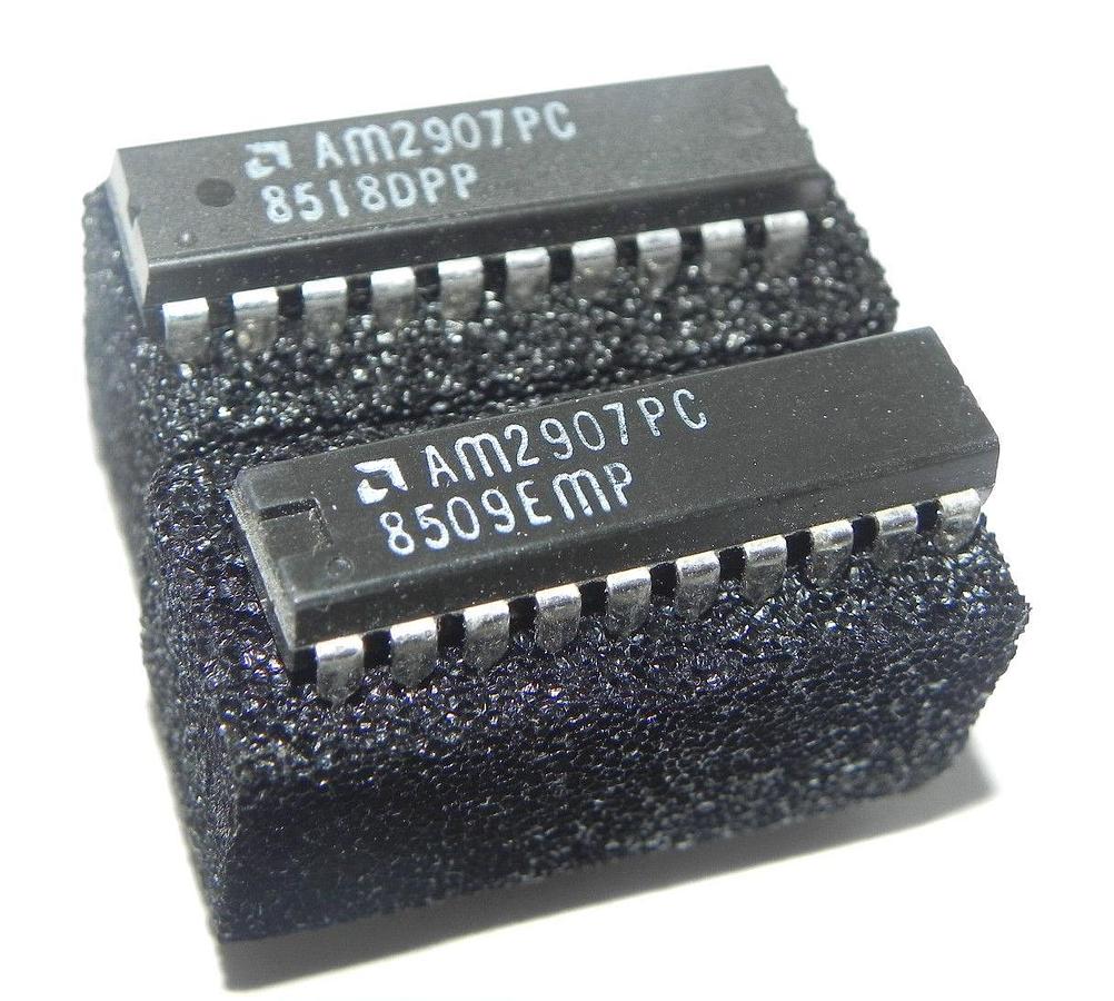 LOT OF 2 AM2907PC PROCESSOR CHIP COMPUTER