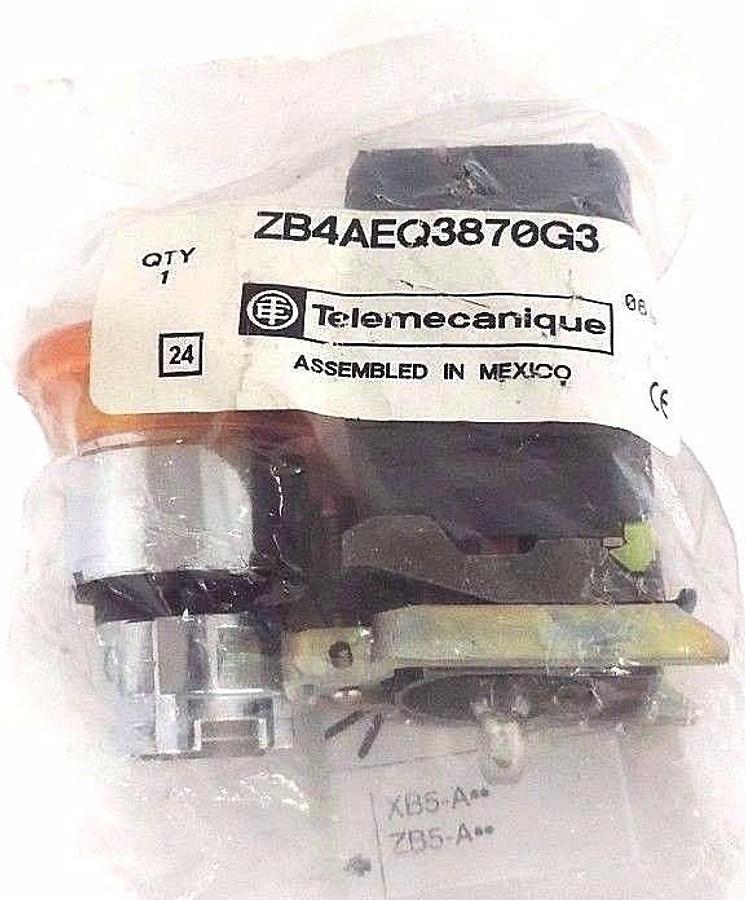 Used NIB TELEMECANIQUE ZB4AEQ3870G3 AMBER PUSH PULL ILLUMINATED W/ CONTACT BLOCKS