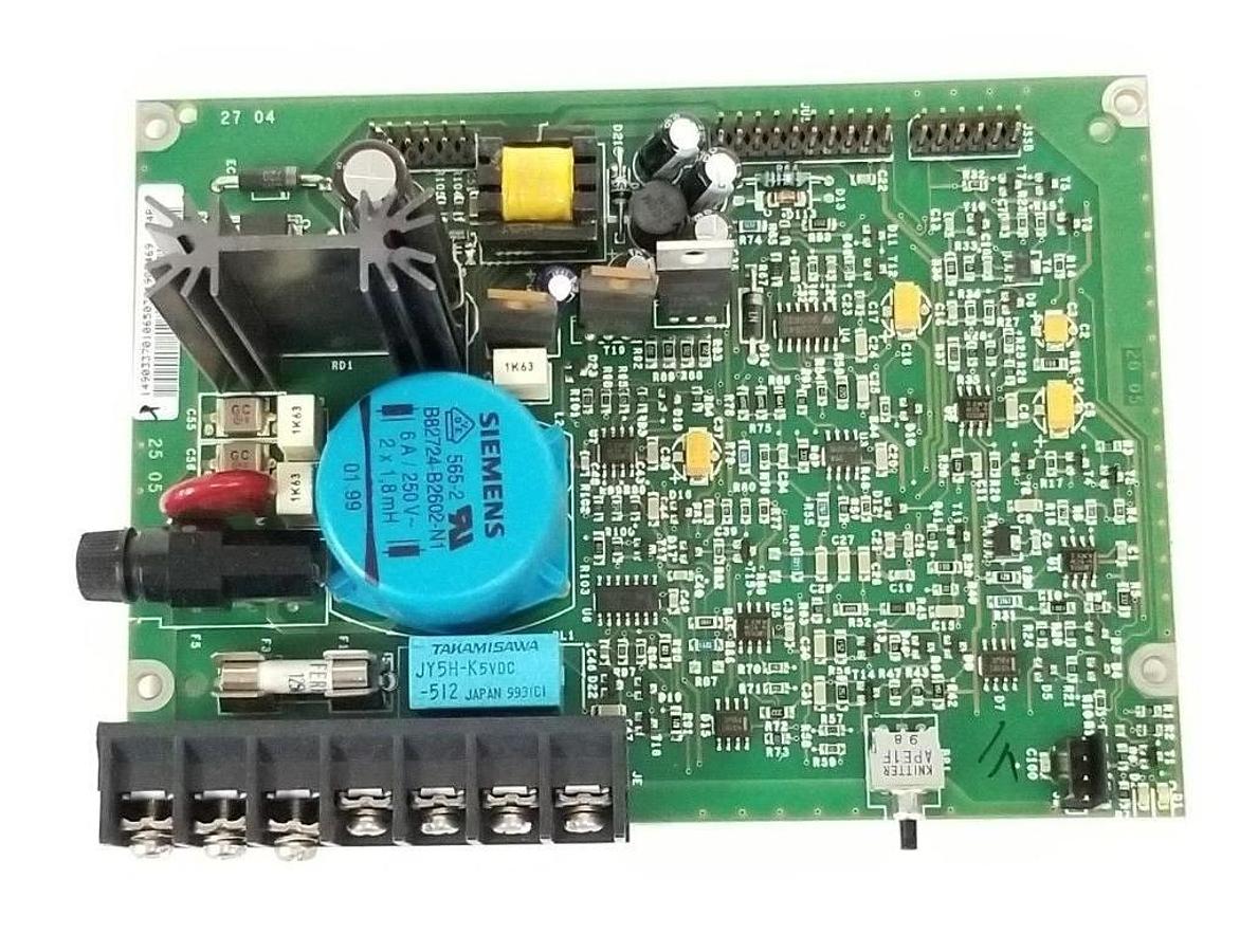 Used MODICON TELEMECANIQUE 1490337010650301903469 BOARD 14903360105A