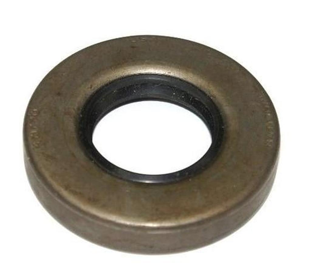 Used LOT OF 3 NEW NATIONAL 471770 OIL SEALS
