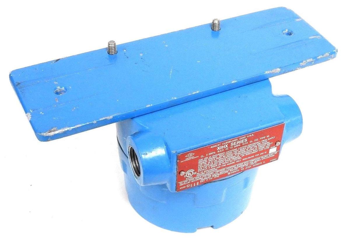 Used ADALET XIHX SERIES S7582 EXPLOSION PROOF ENCLOSURE 1/2" NPT, XIHX-S7582