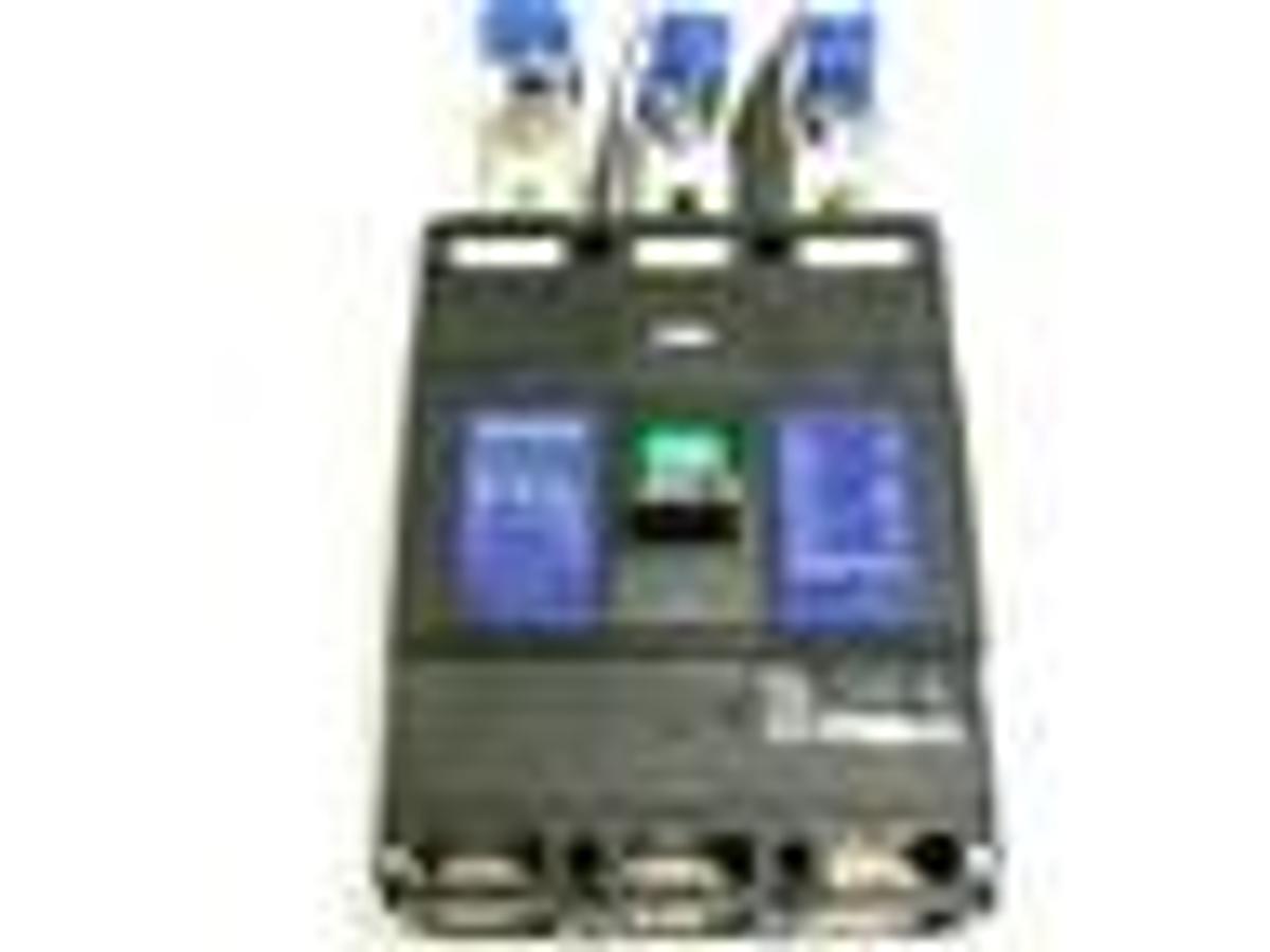 Used MITSUBISHI NF800-CEP MOLDED CASE CIRCUIT BREAKER NF800CEP