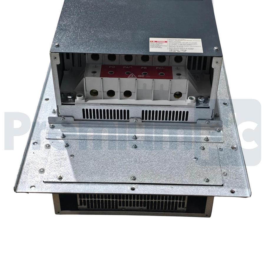 Used Schneider Electric ATV71HD75N4 Altivar 71 Variable Speed Drive 75kW/100HP 480V