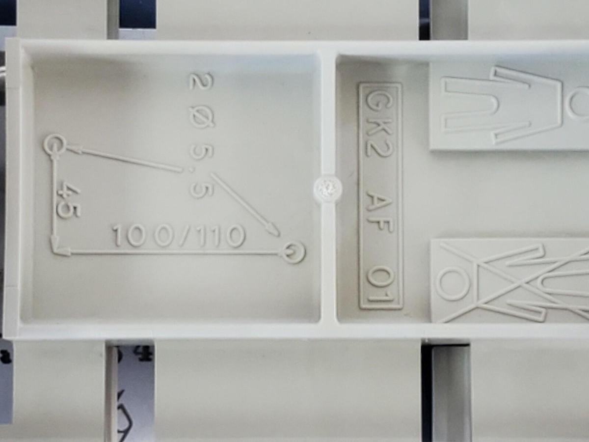 LOT OF 3 NIB TELEMECANIQUE GK2AF01 MOUNTING PLATES 025596