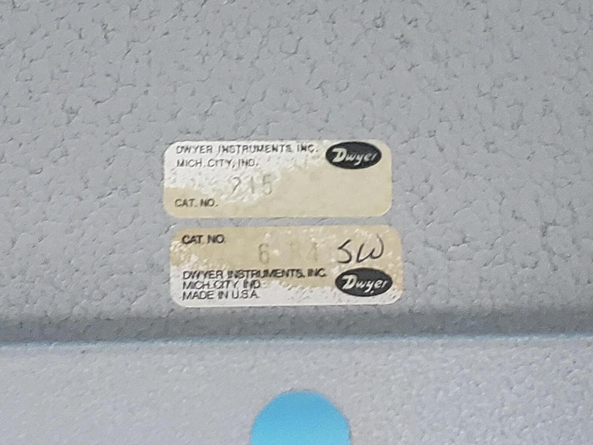 Used NEW DWYER 215 6" INCLINED MANOMETER STATIONARY GAUGE .05-0-.25" H2O